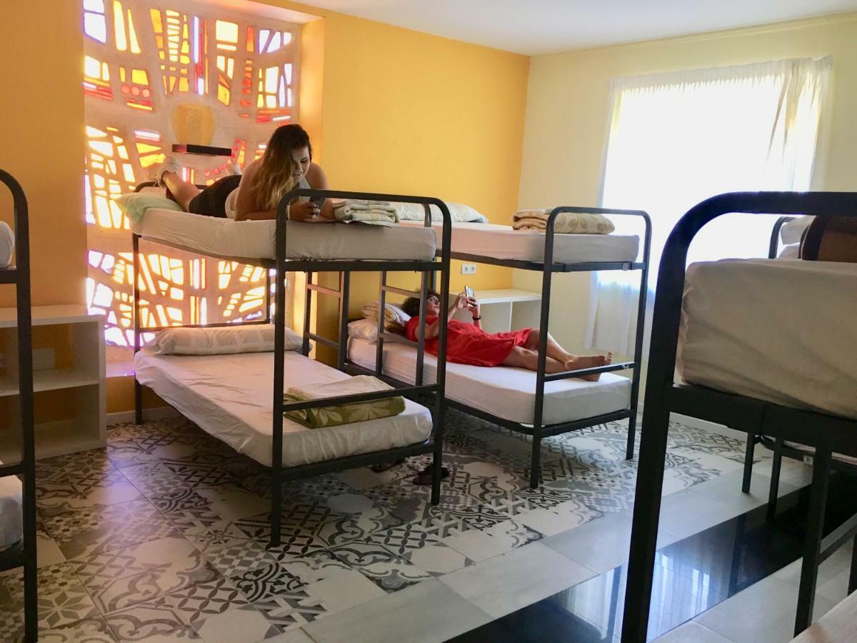 Llanes International Hostel Poo De Llanes Εξωτερικό φωτογραφία